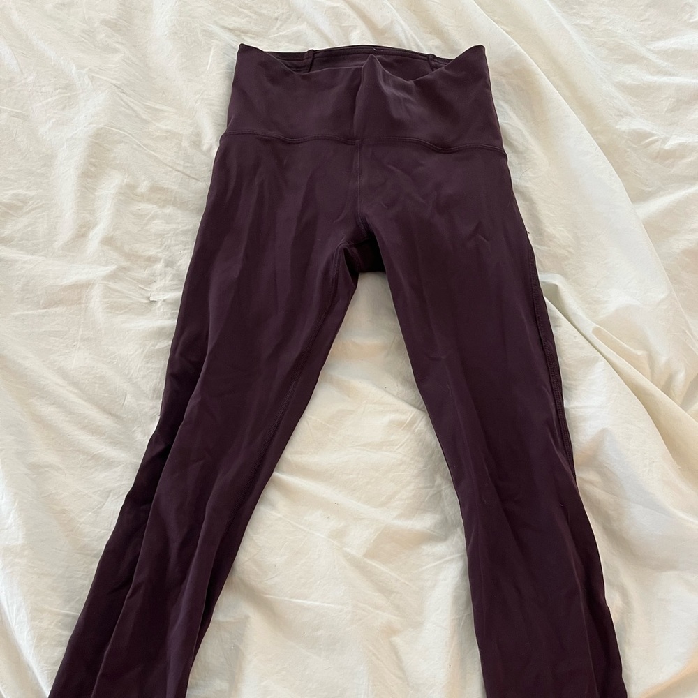 Lululemon 7/8 crop leggings with mesh